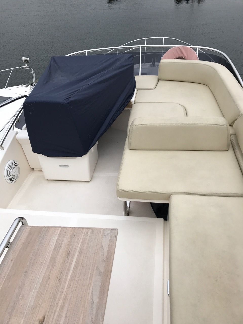 Azimut 38 | Интерьер 10