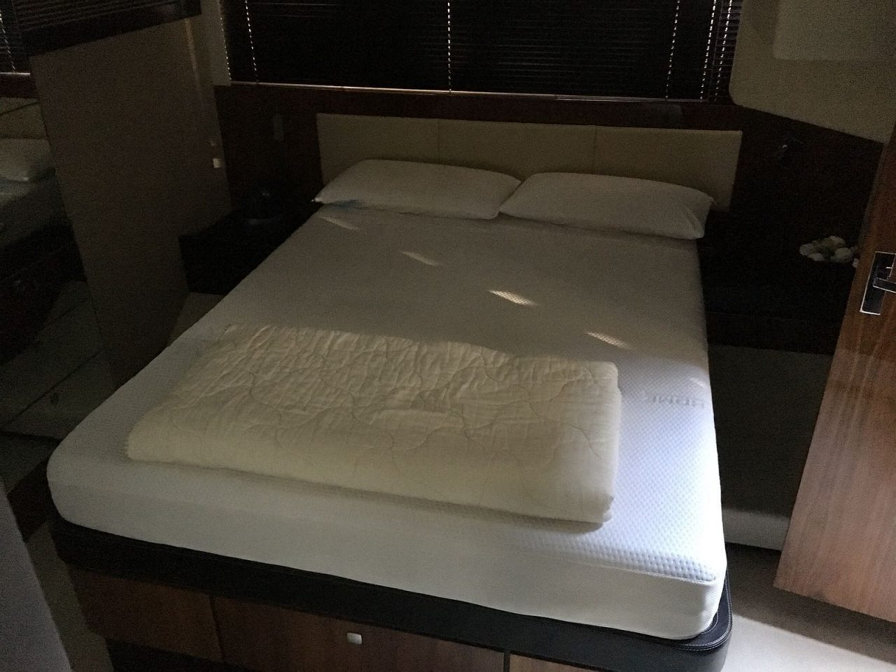 Fairline Squadron 55 | Интерьер 19