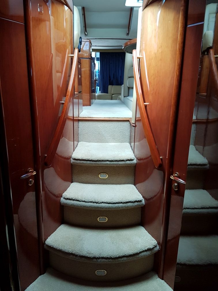 Fairline Squadron 58 | Интерьер 7