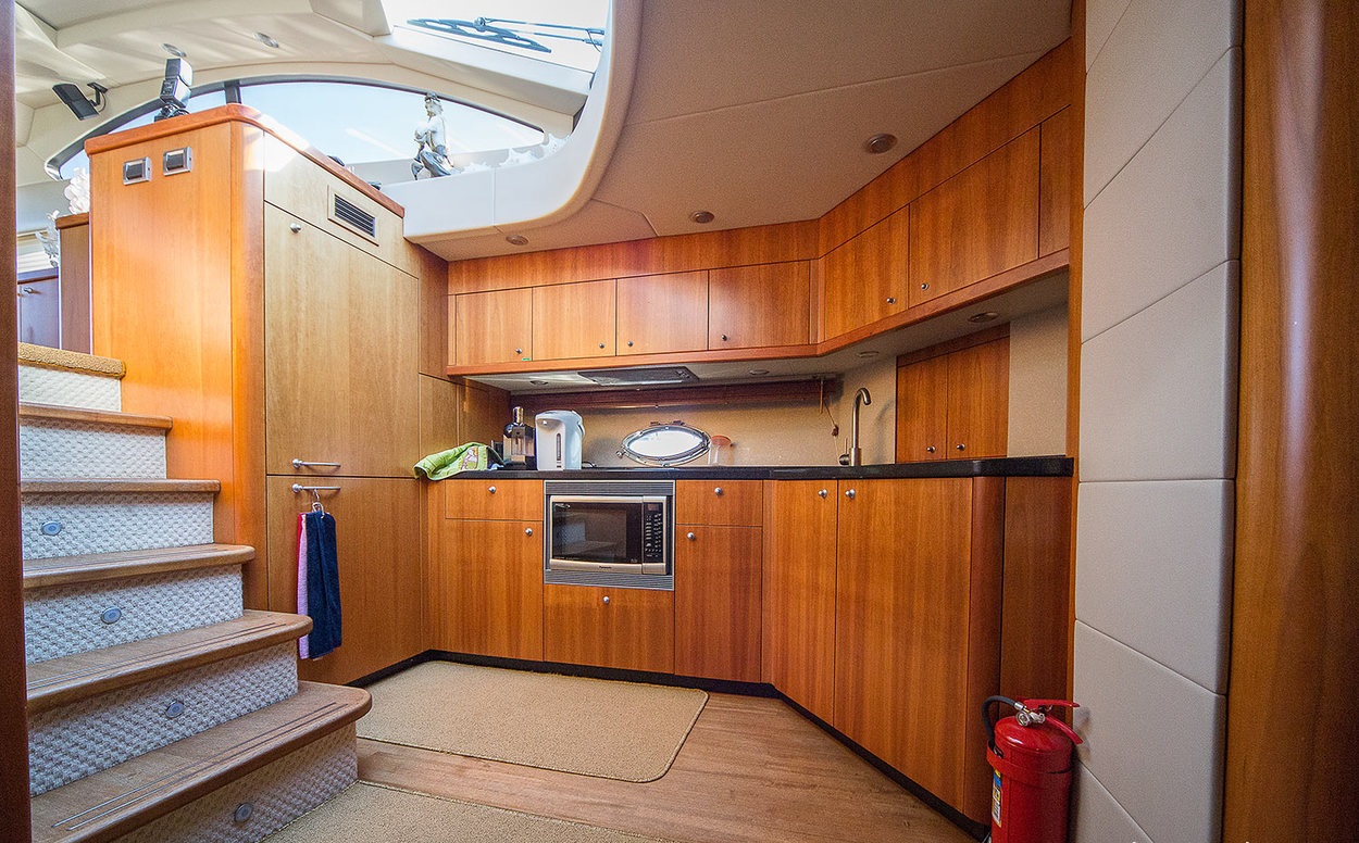 Sunseeker Predator 62