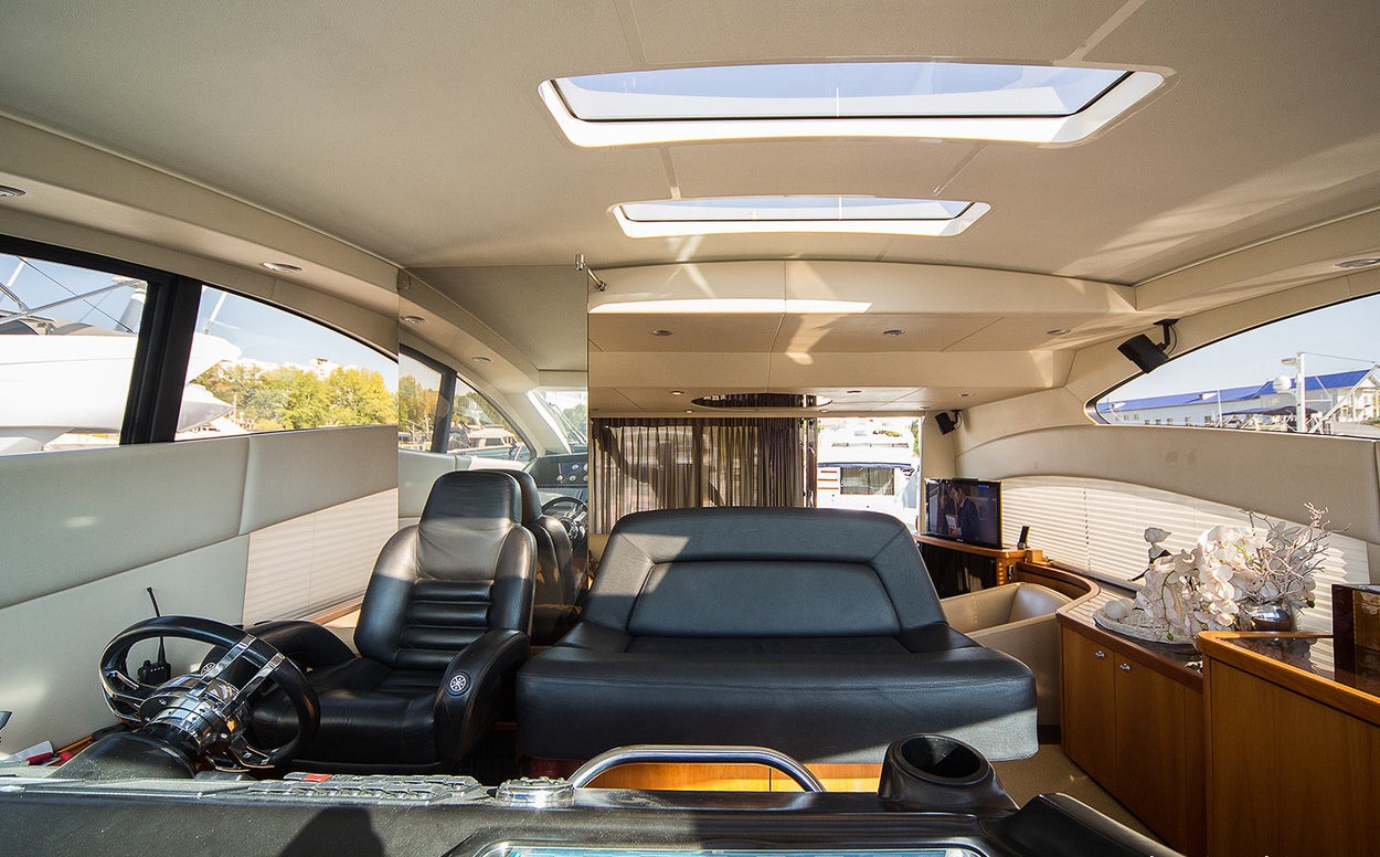 Sunseeker Predator 62