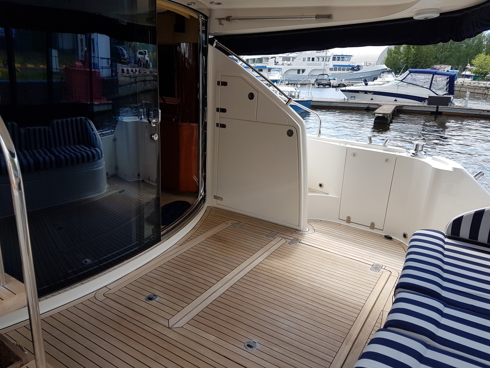 Fairline Squadron 58 | Экстерьер 7