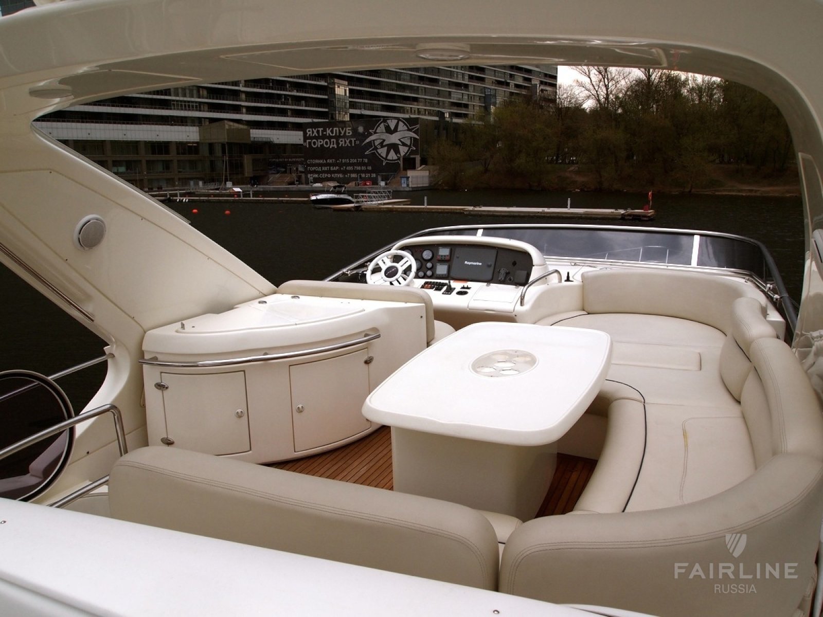 Azimut 62 | Интерьер 1