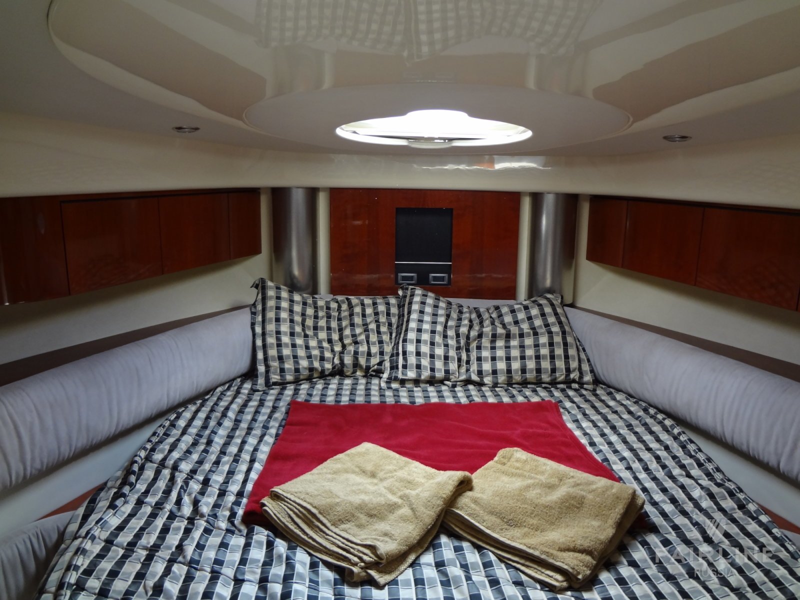 Fairline Targa 40 | Интерьер 10