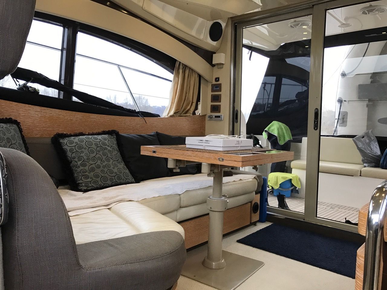 Azimut 38 | Интерьер 3