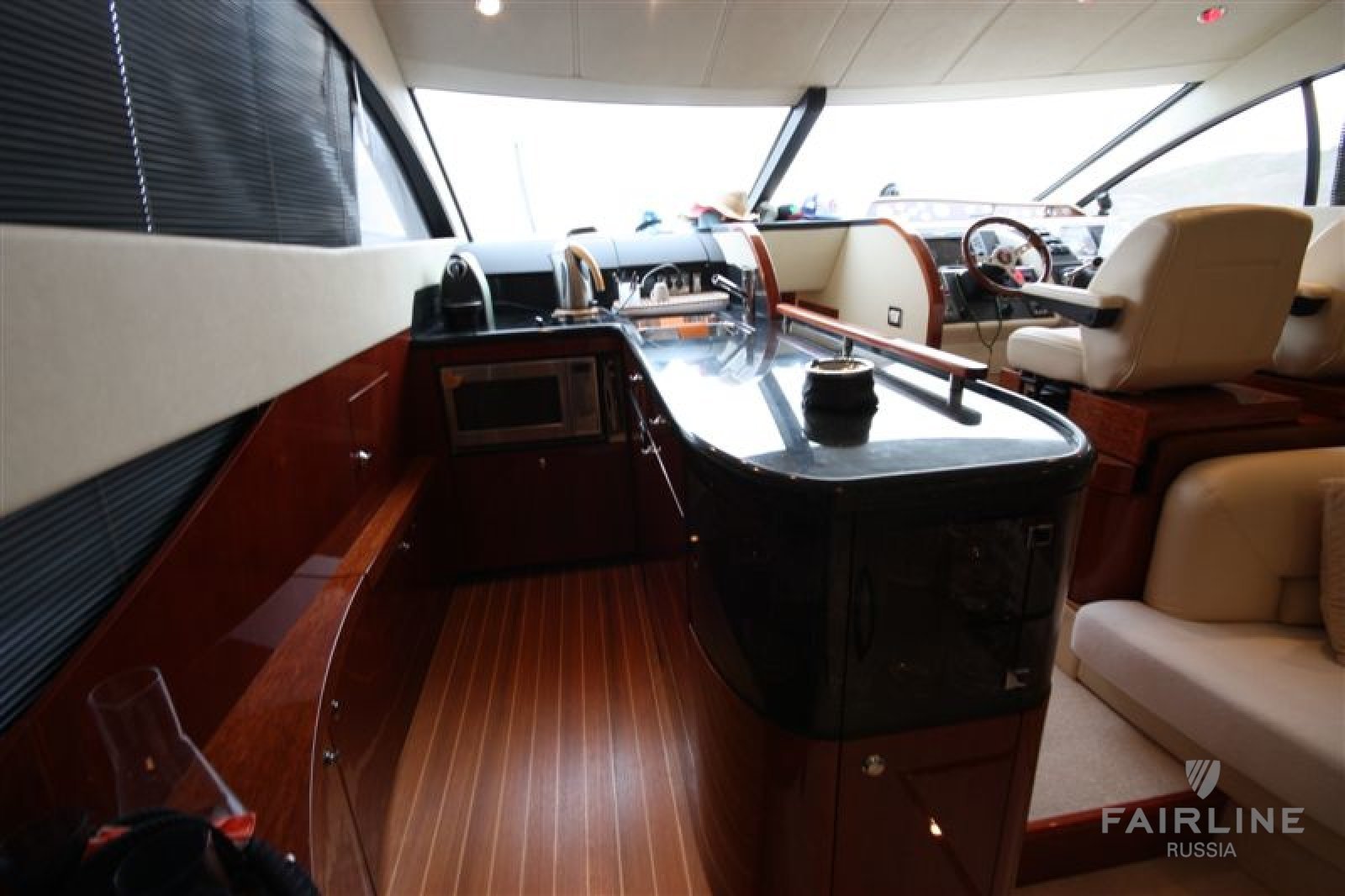 Fairline Phantom 50 | Интерьер 7