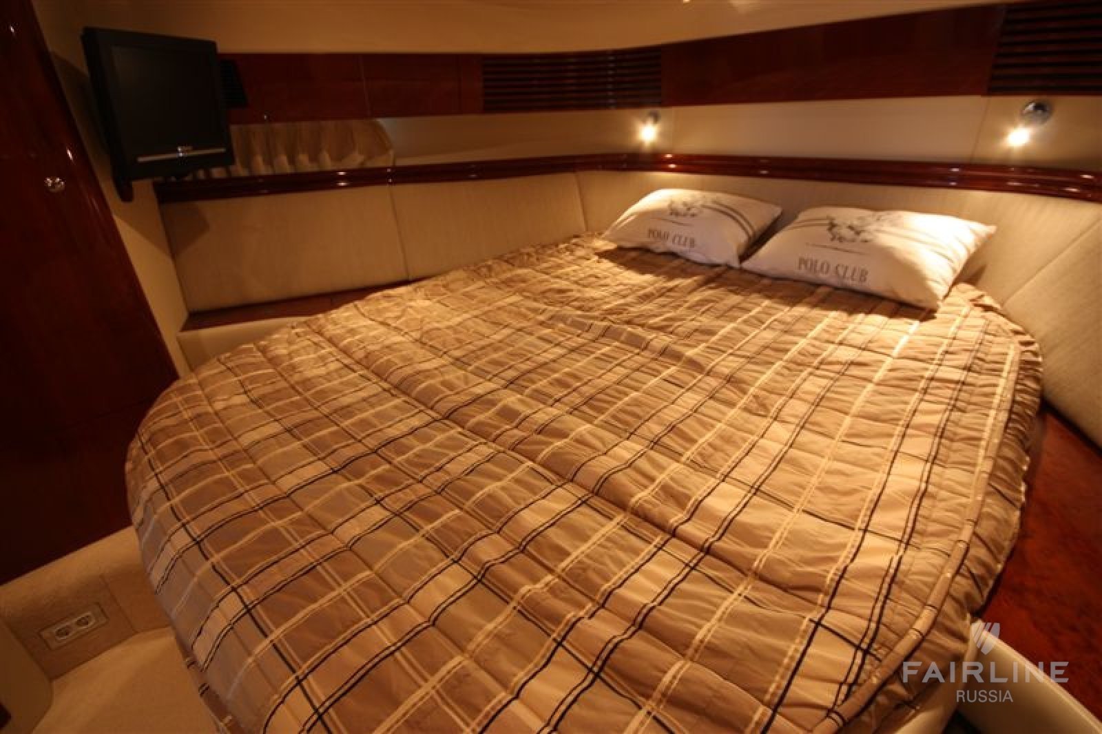 Fairline Phantom 50 | Интерьер 10
