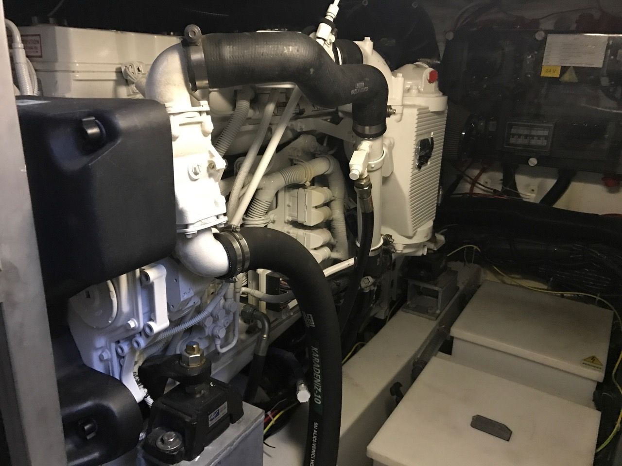 Azimut 38 | Интерьер 34