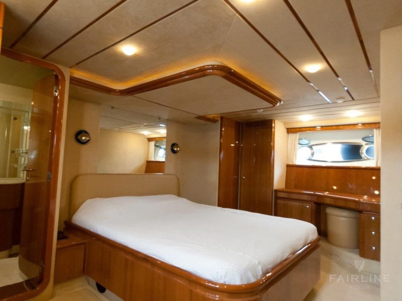 Ferretti 68 | Интерьер 5