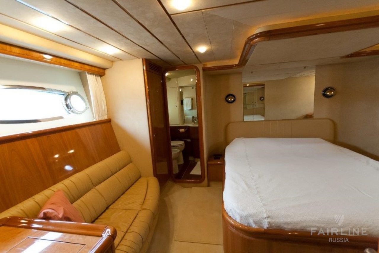 Ferretti 68 | Интерьер 12