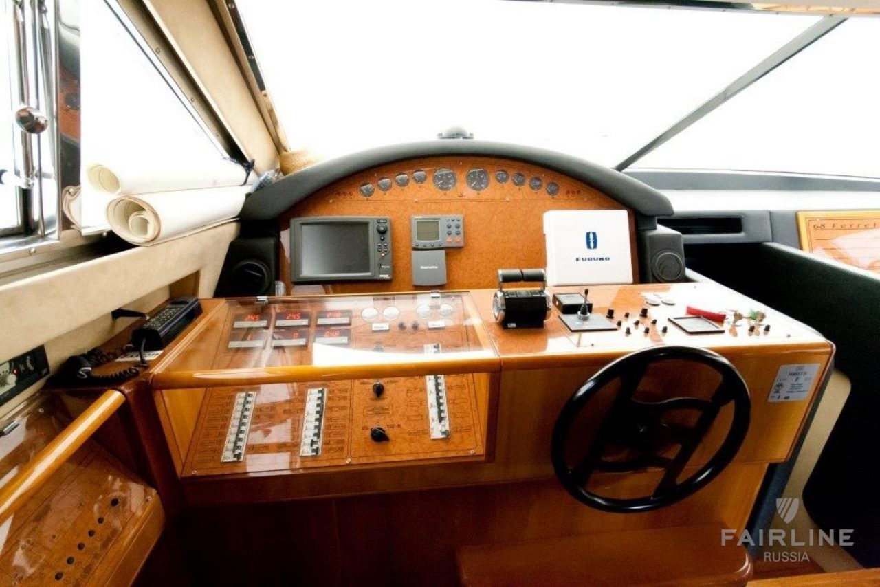 Ferretti 68 | Интерьер 10