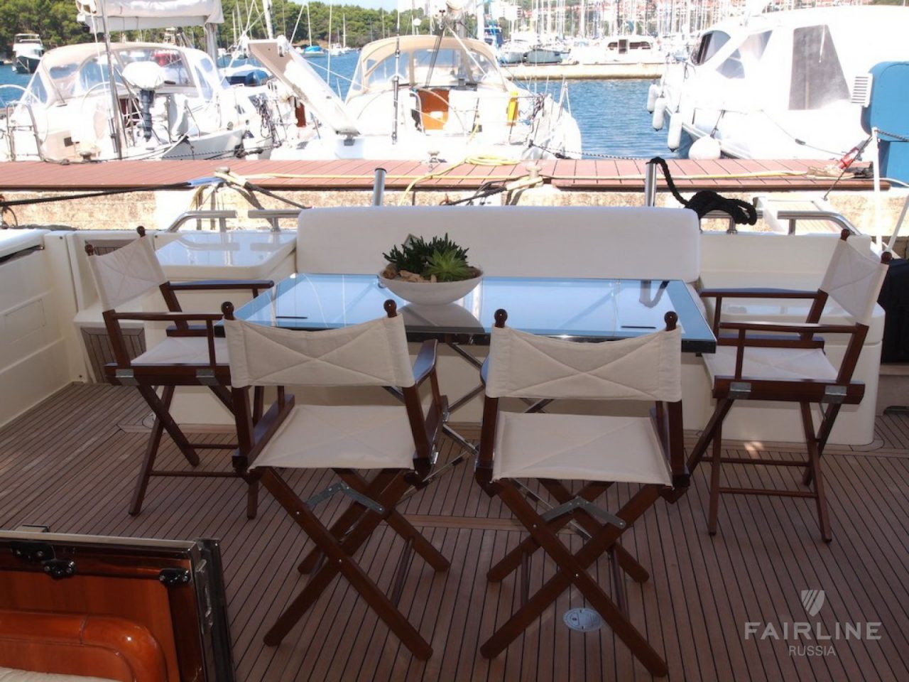 Ferretti 68 | Интерьер 1