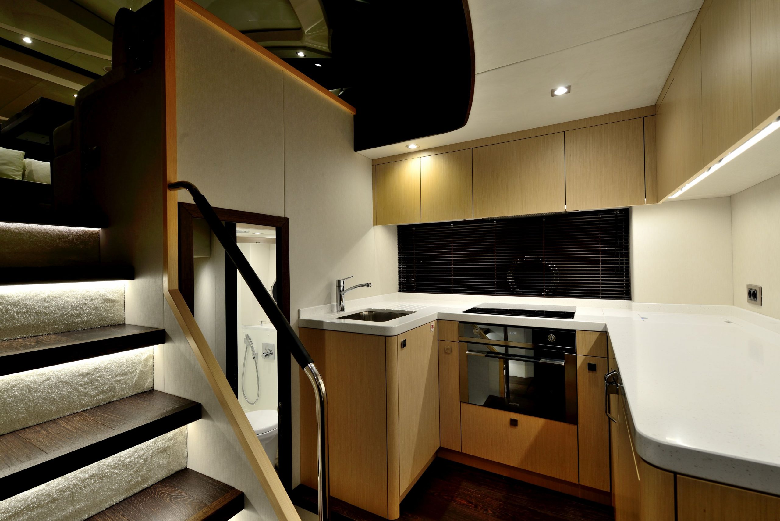 Sunseeker Predator 57 | Интерьер 5