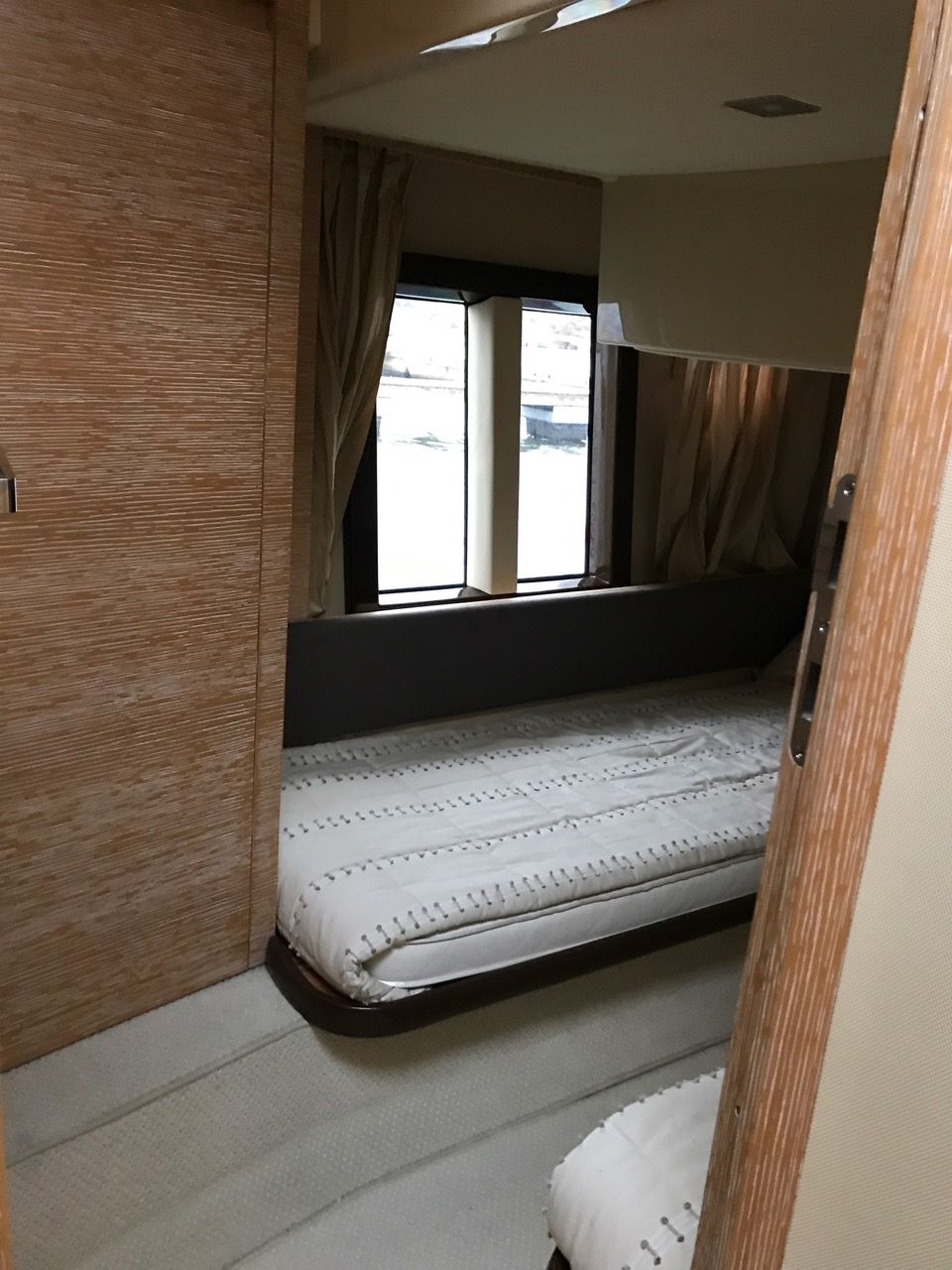 Azimut 38 | Интерьер 44