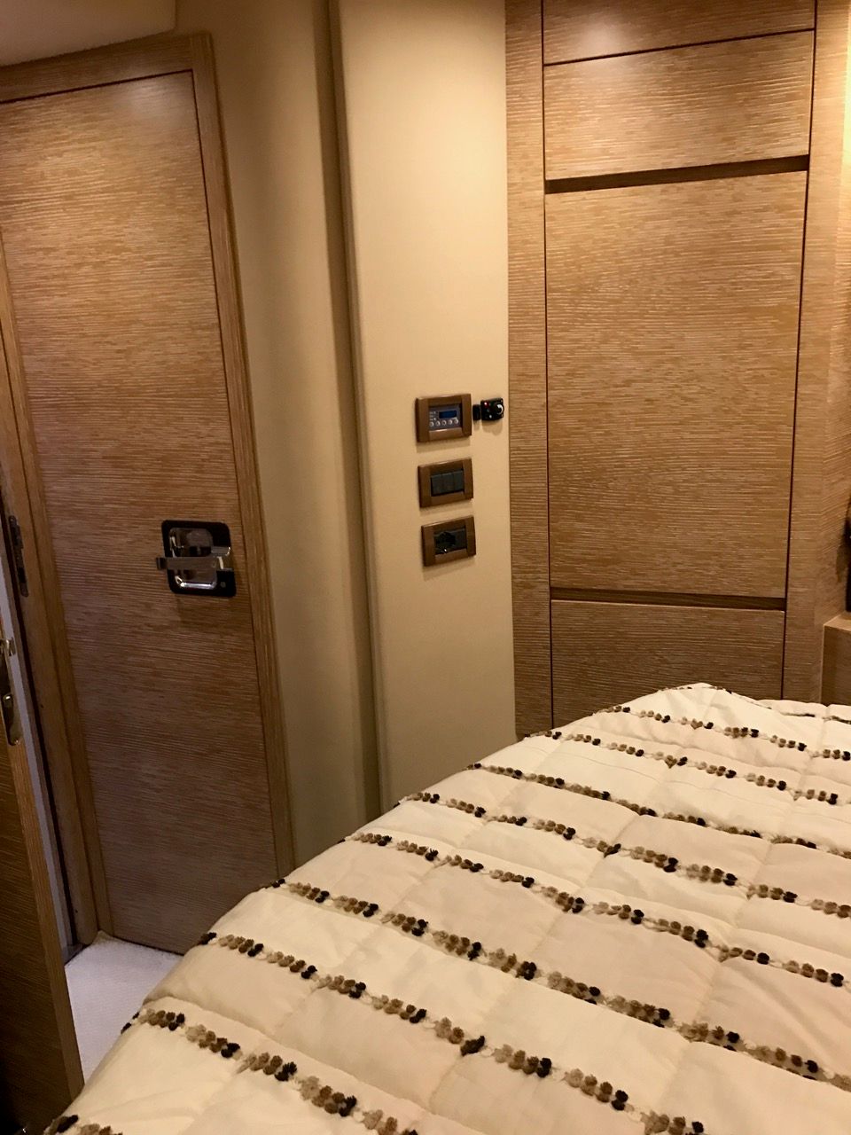 Azimut 38 | Интерьер 40