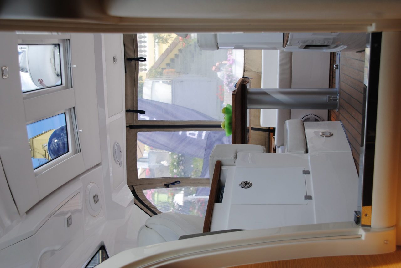 Fairline Targa 44 GT | Интерьер 5