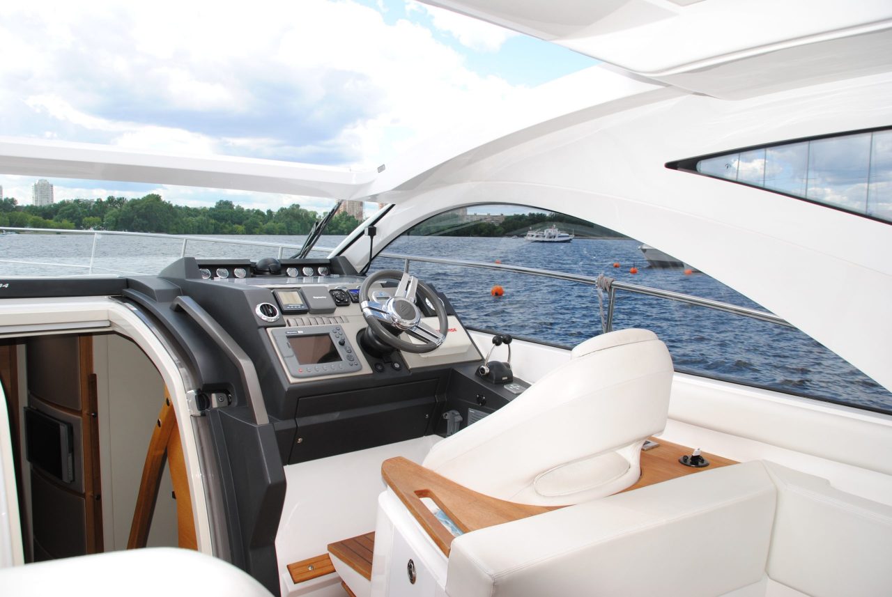 Fairline Targa 44 GT | Интерьер 4
