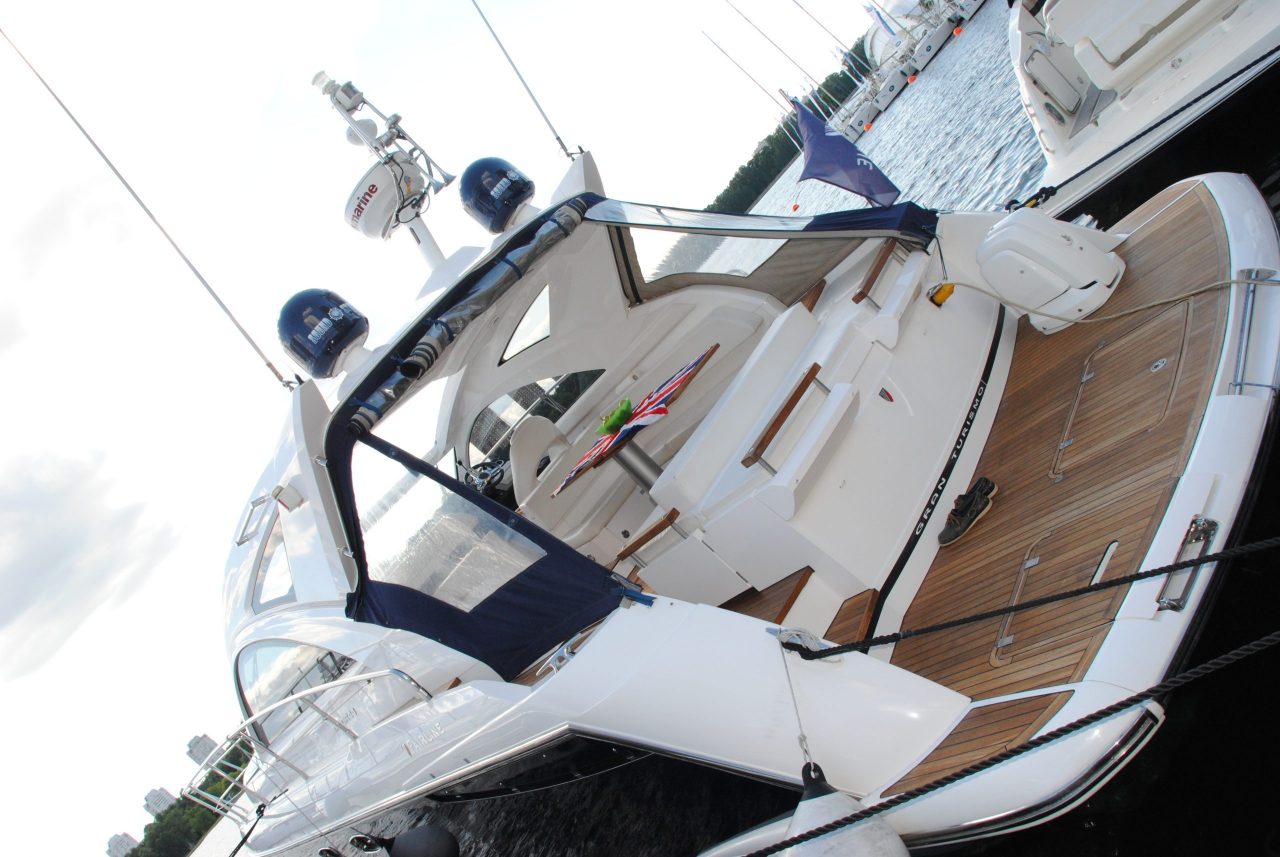 Fairline Targa 44 GT | Экстерьер 11
