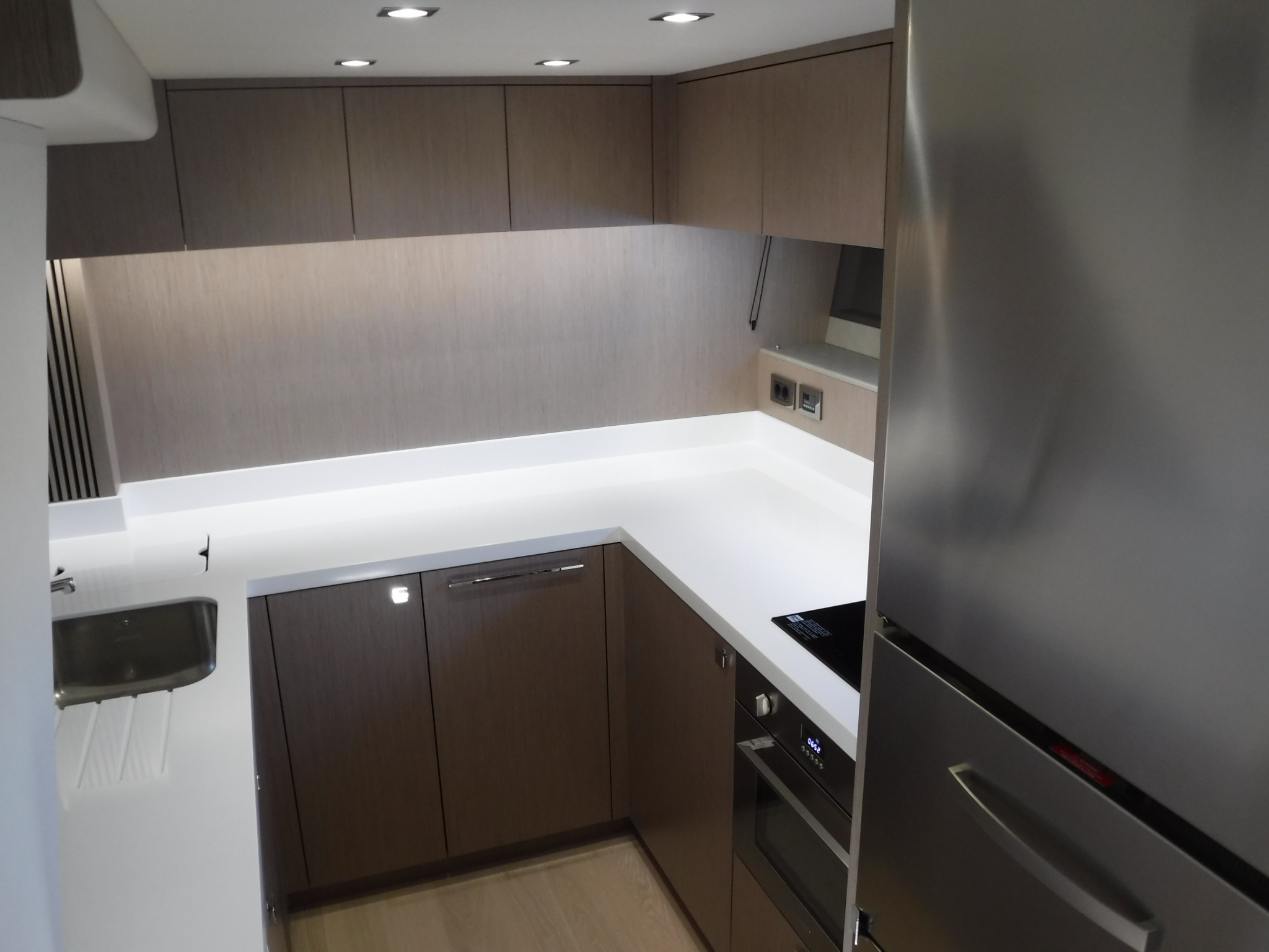 Sunseeker Manhattan 66 | Интерьер 17