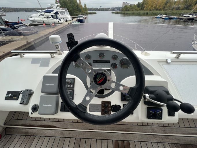 Fairline Phantom 40 (007) | Экстерьер 7