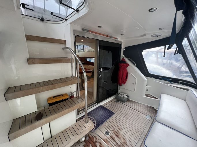 Fairline Phantom 40 (007) | Экстерьер 5