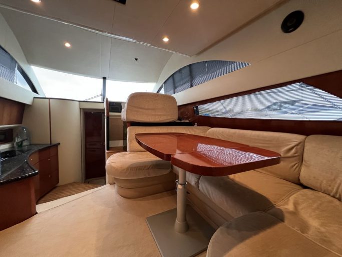 Fairline Phantom 40 (007) | Интерьер 11