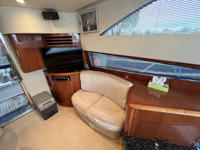 Fairline Phantom 40 (007) | Интерьер 9