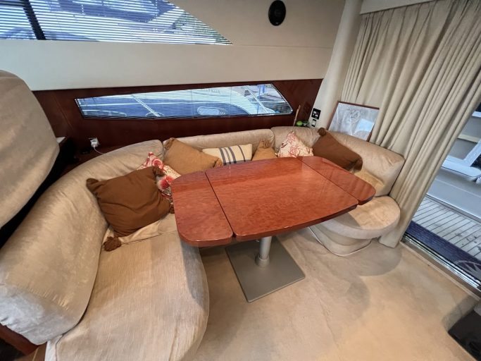 Fairline Phantom 40 (007) | Интерьер 5