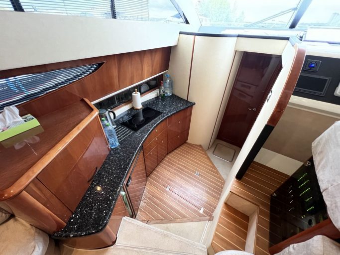 Fairline Phantom 40 (007) | Интерьер 2