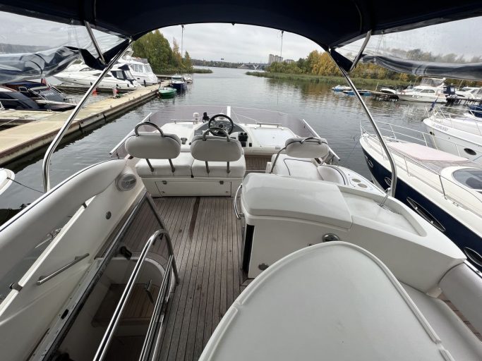 Fairline Phantom 40 (007) | Экстерьер 9