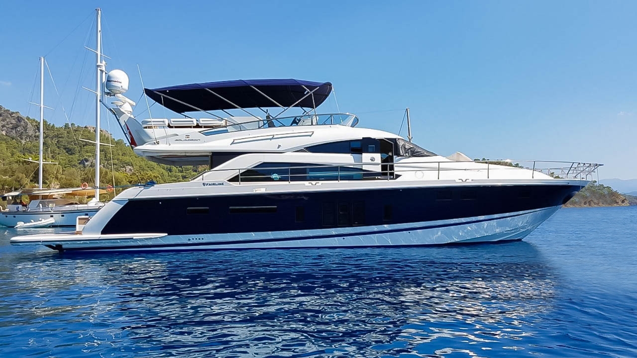 Fairline Squadron 60 | Экстерьер 1