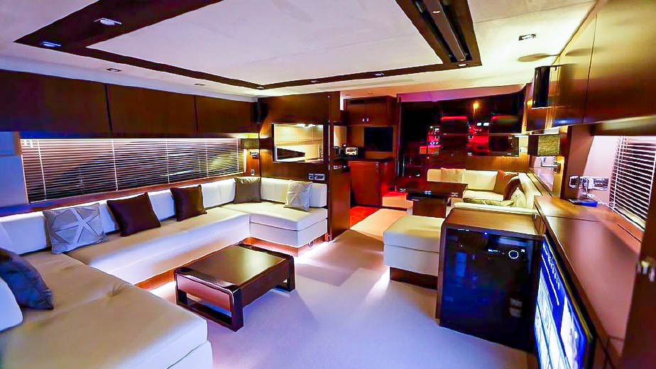 Fairline Squadron 65 | Интерьер 3