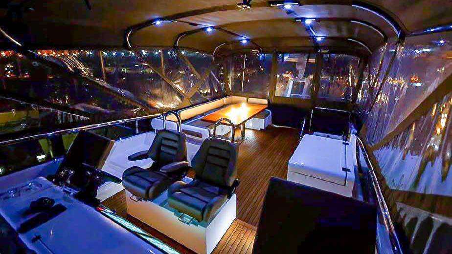 Fairline Squadron 65 | Интерьер 9