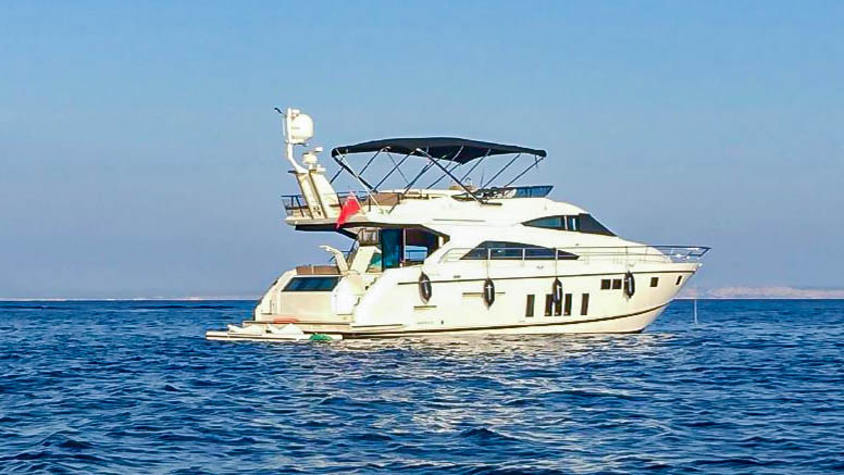 Fairline Squadron 65 | Экстерьер 2