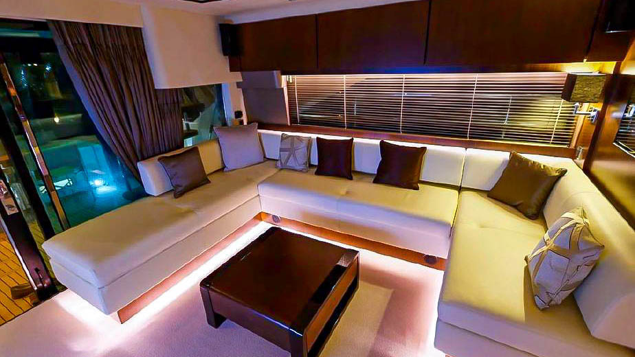 Fairline Squadron 65 | Интерьер 2