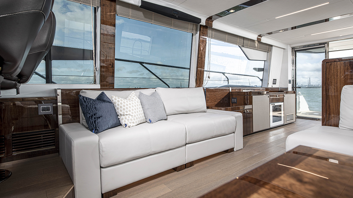 Squadron 68 (008) | Интерьер 4