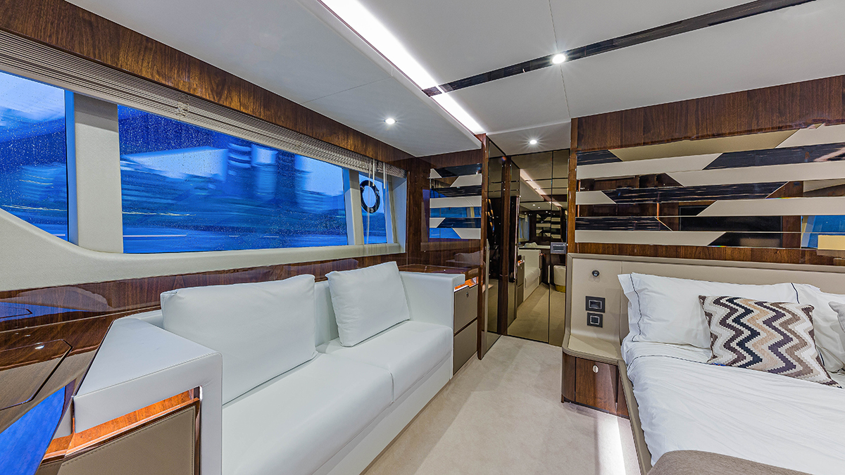 Squadron 68 (008) | Интерьер 7