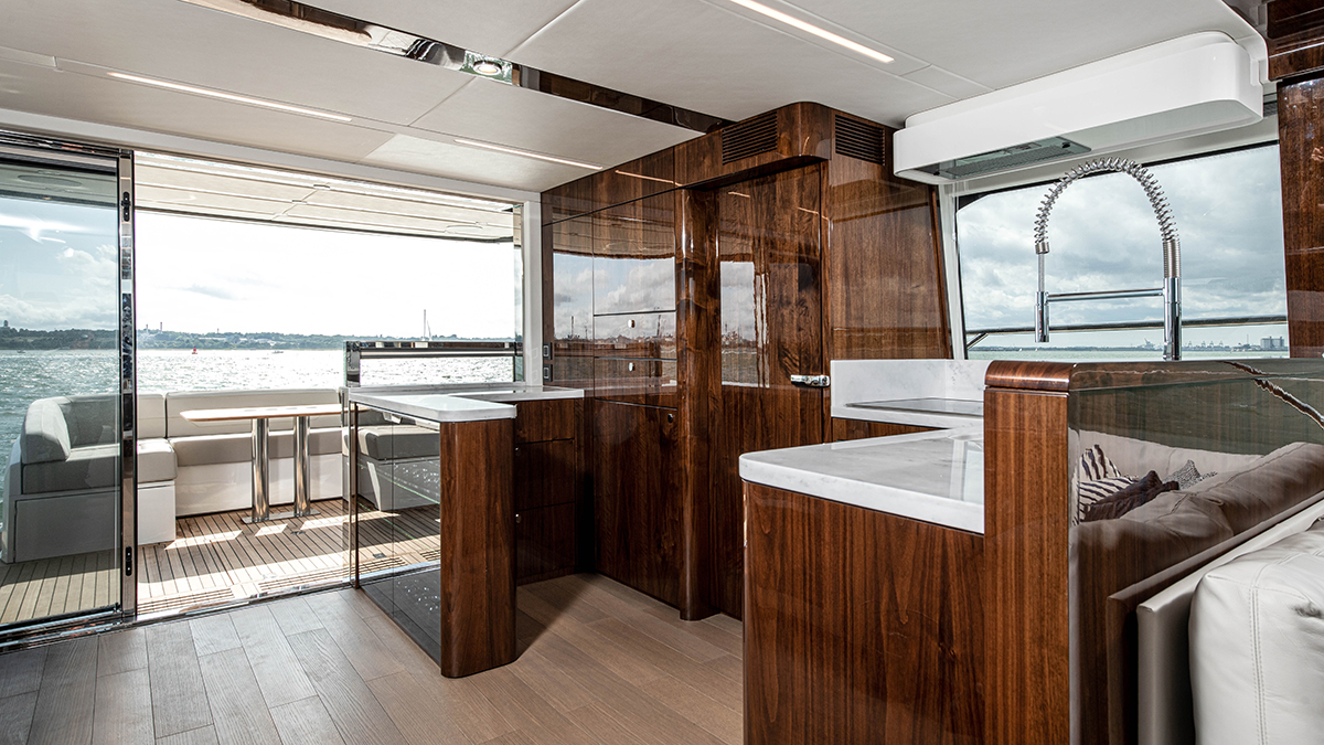 Squadron 68 (008) | Интерьер 2