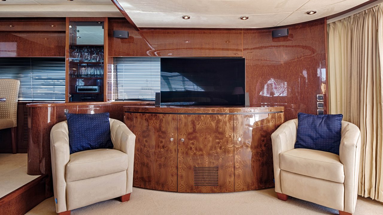 Fairline Squadron 74 | Интерьер 3