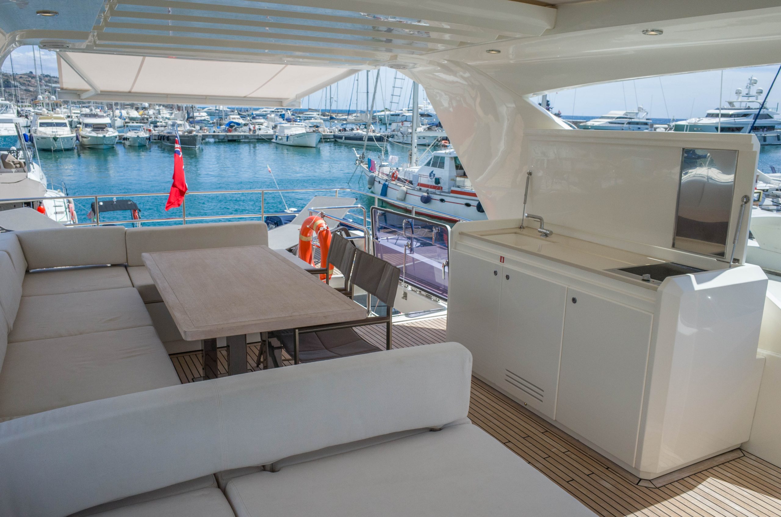 Prestige 750 | Интерьер 5