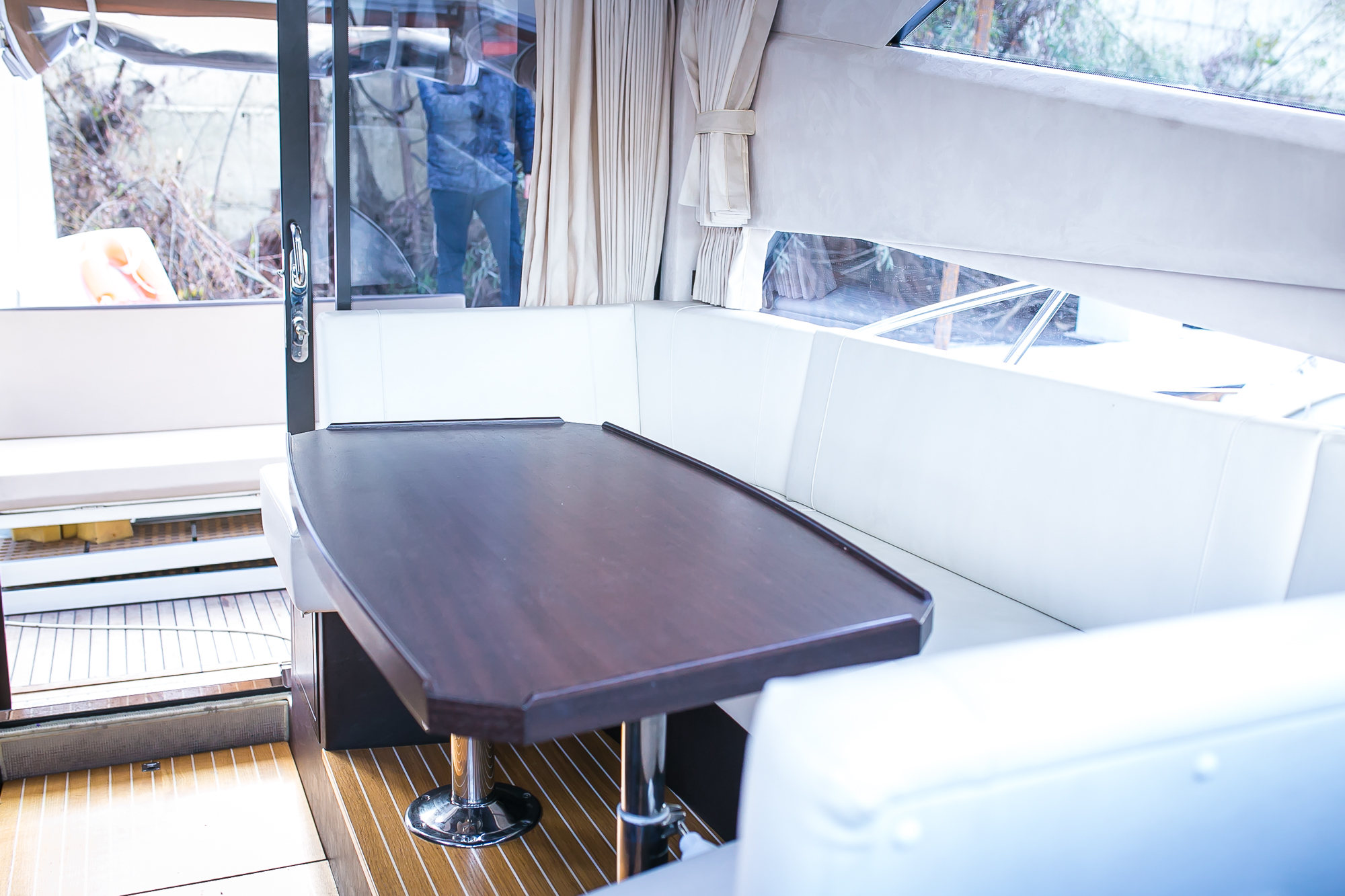 Galeon 340 | Интерьер 3