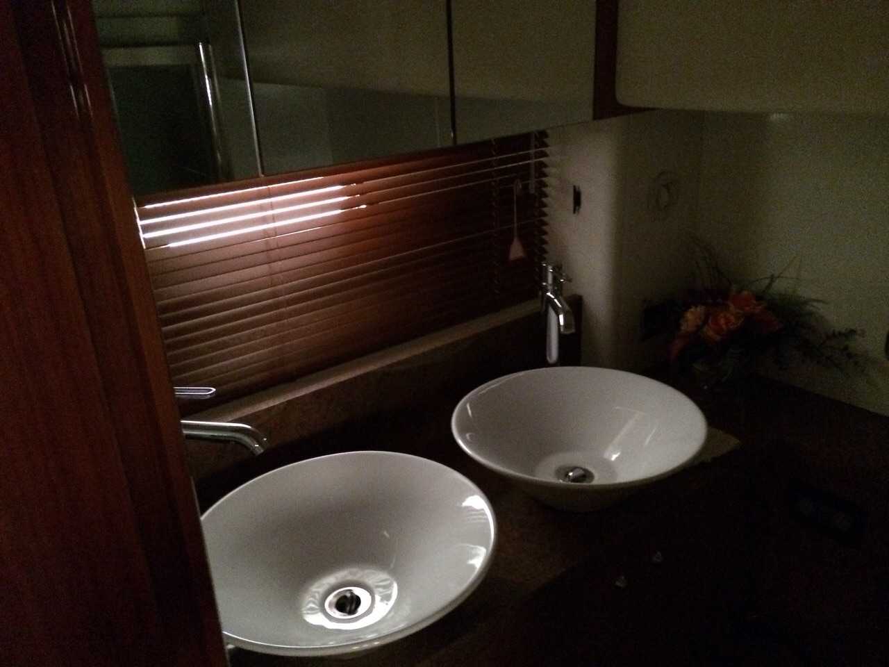 Sunseeker Manhattan 66 | Интерьер 27