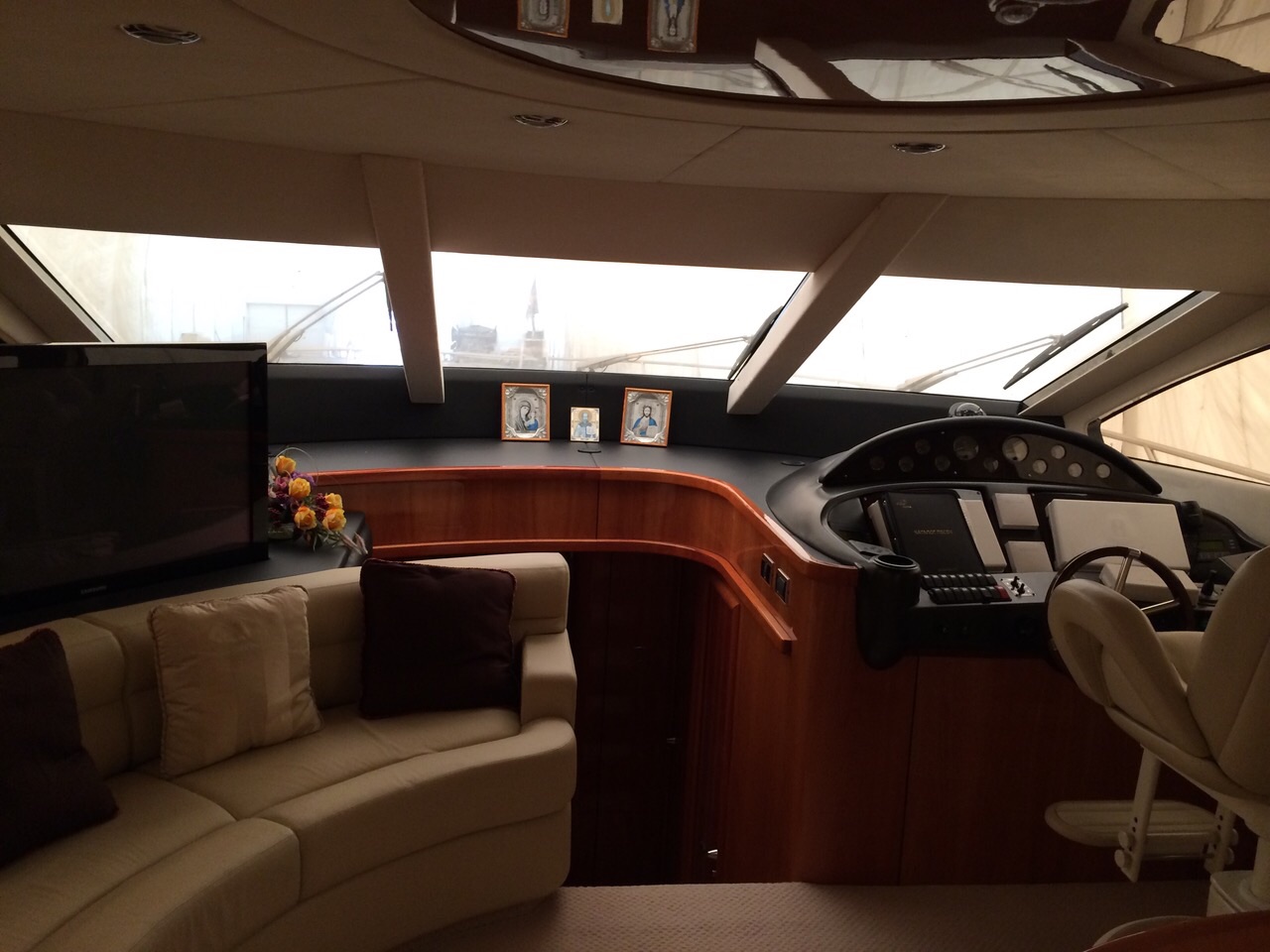 Sunseeker Manhattan 66 | Интерьер 9