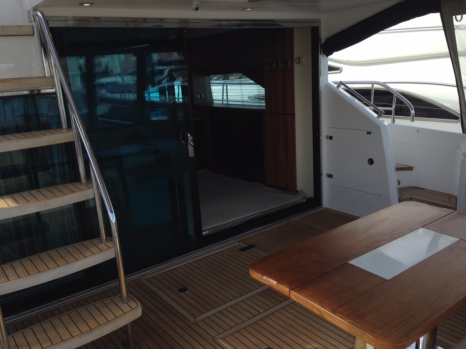 Fairline Squadron 65 | Интерьер 19