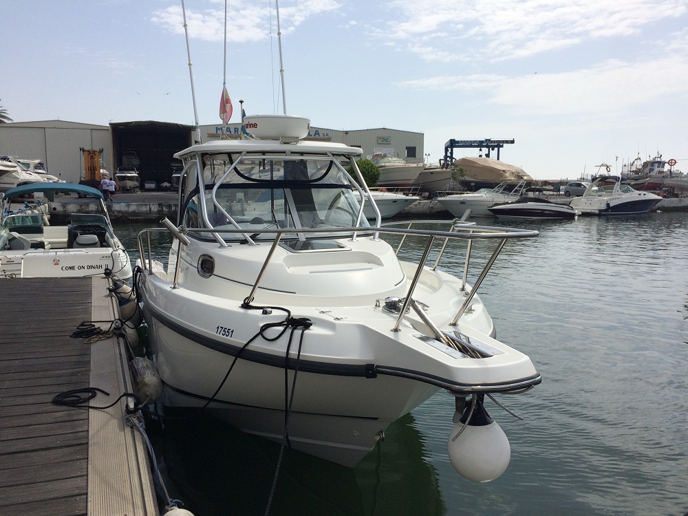 Boston Whaler 255 CQ | Экстерьер 2
