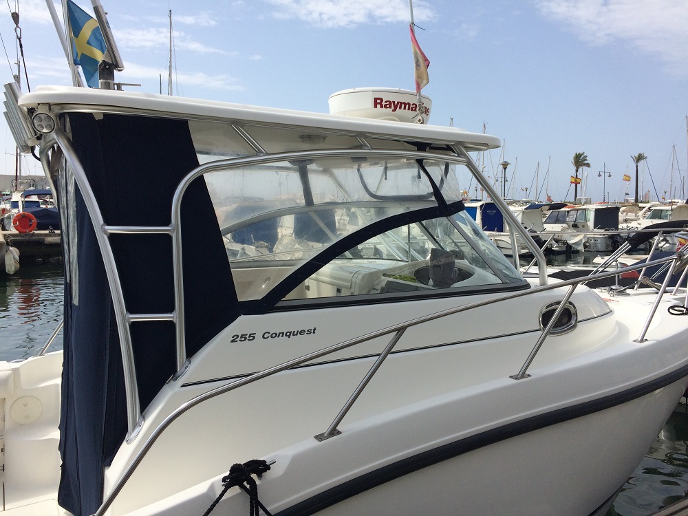 Boston Whaler 255 CQ | Экстерьер 4