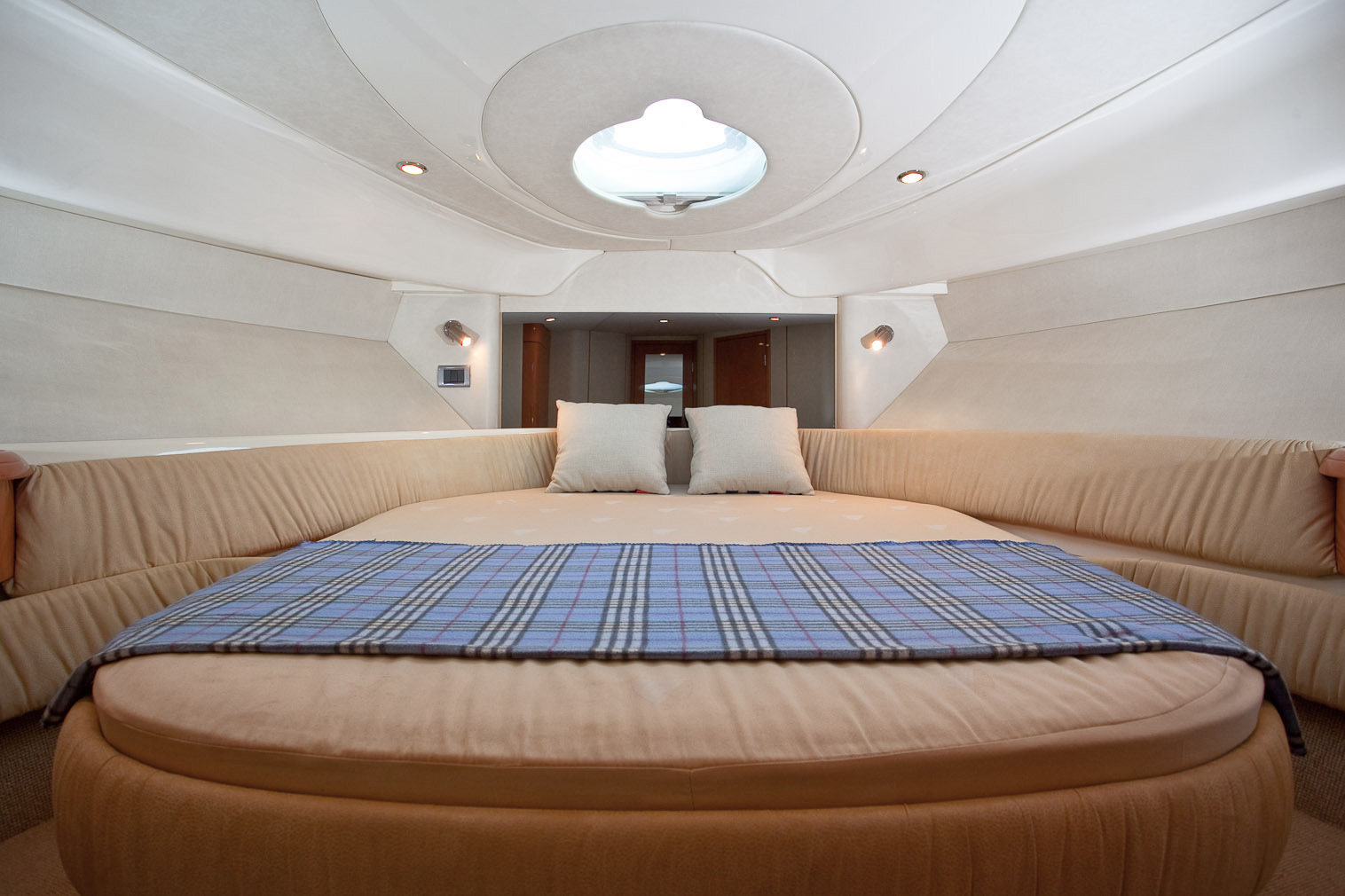 Fairline Targa 43 | Интерьер 25