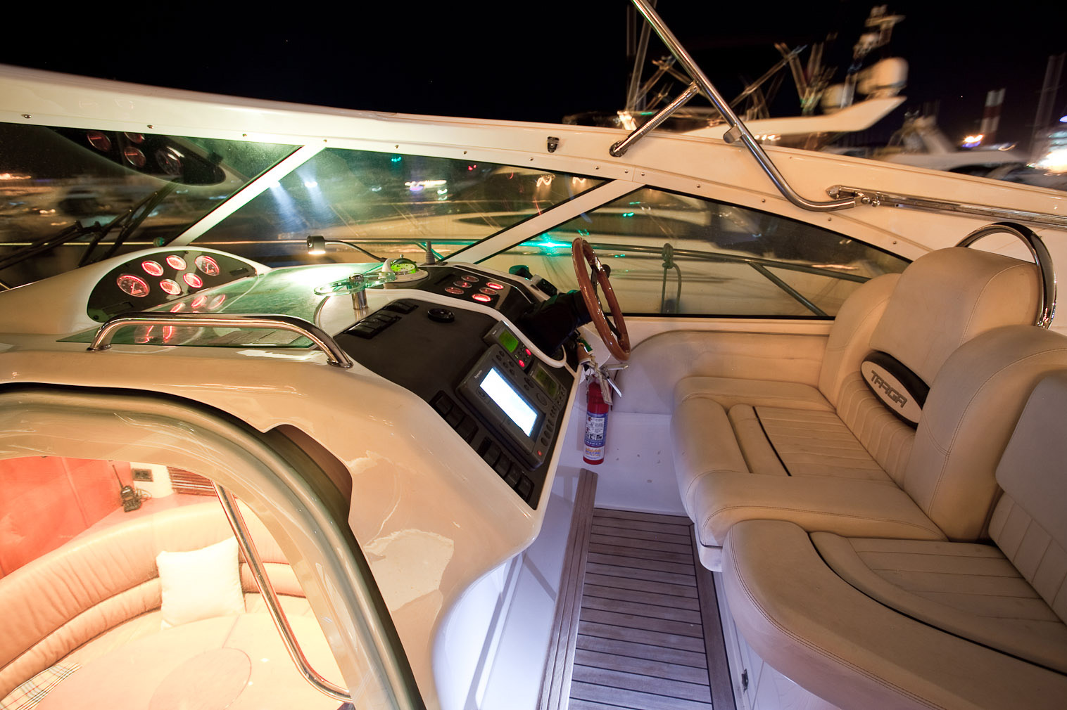 Fairline Targa 43 | Интерьер 10