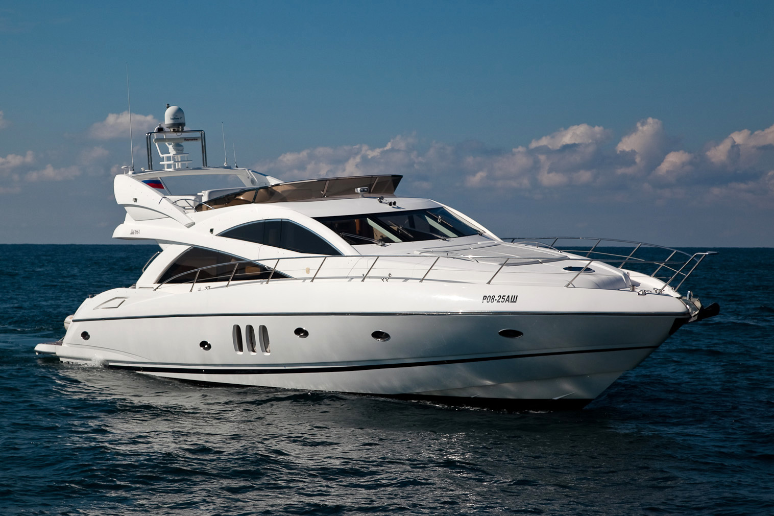 Sunseeker Manhattan 66 | Экстерьер 8