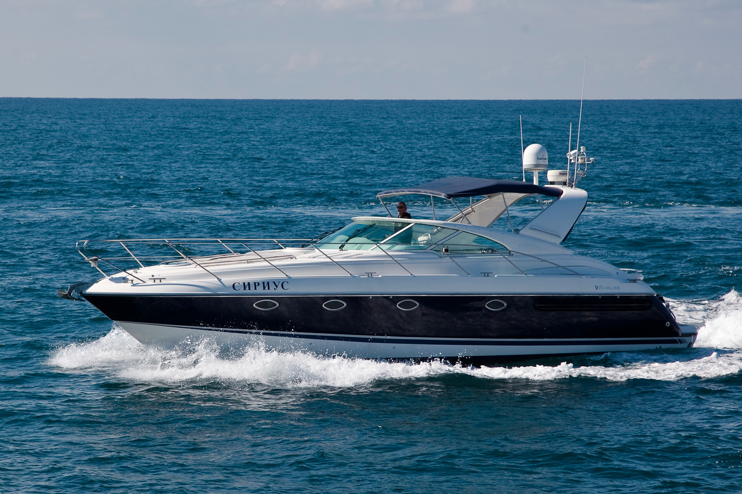 Fairline Targa 43 | Экстерьер 4